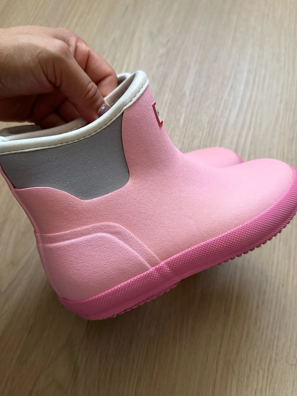 Hunter Kids Pink Rain Chelsea Boots
